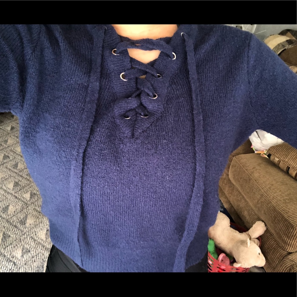 Cute crop sweater